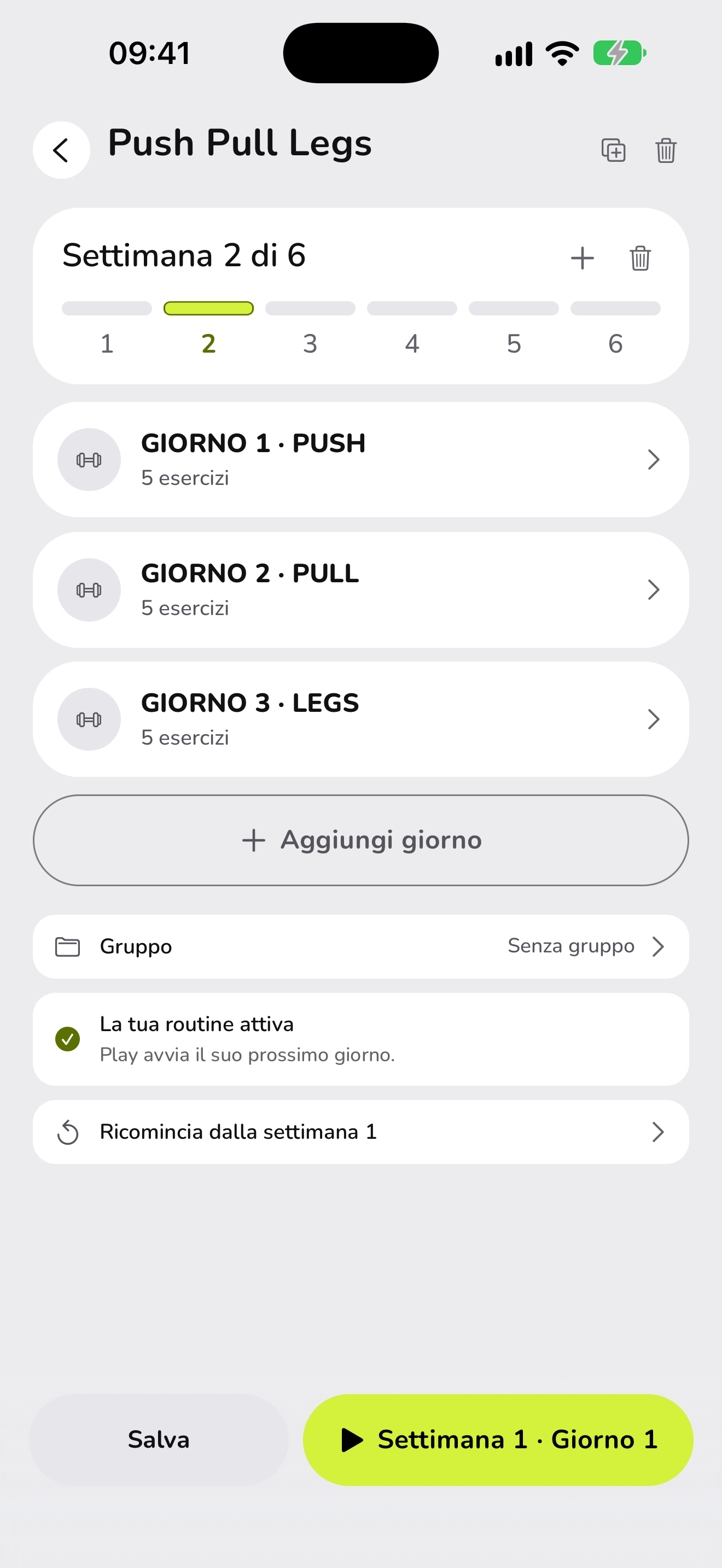 L'editor delle routine di WaveFit: Push Pull Legs, settimana 2 di 6, con i giorni Push, Pull e Legs.